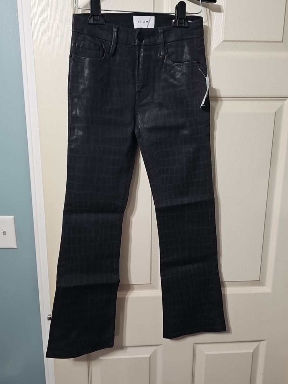 Frame Denim Le Crop Mini Boot Croc Print Black Coated MidRise Jeans Sz 25 NEW J6